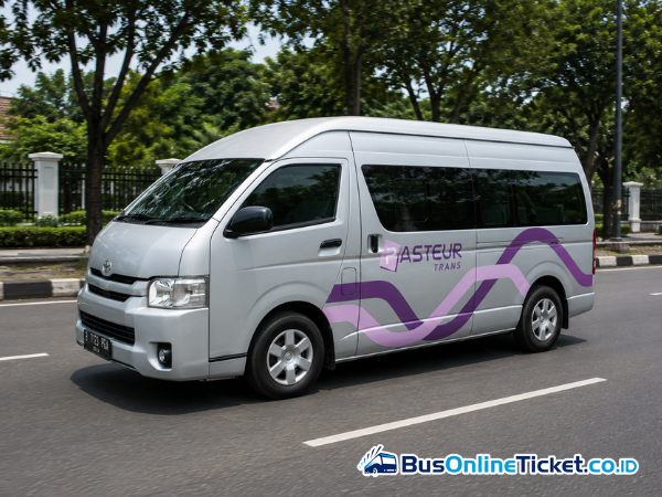 Pasteur Trans shuttle for travel from Bandung to Jakarta, Greater Jakarta and Cirebon